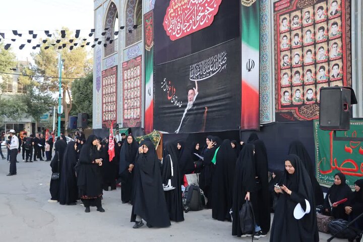 تصاویر/ اعزام کاروان مردمی شهرستان اشکذر برای حضور در آیین وداع با رهبر شهید انقلاب اسلامی
