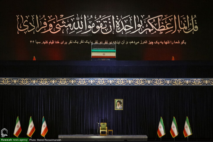 Photos/ Iran : la population rend hommage au guide martyr Ayatollah Seyed Ali Khamenei à la Mosquée Imam Khomeini