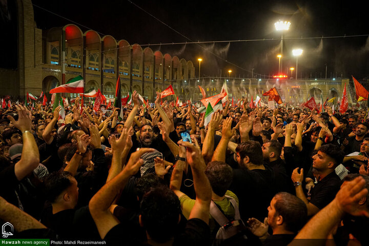 Photos/ Iran : la population rend hommage au guide martyr Ayatollah Seyed Ali Khamenei à la Mosquée Imam Khomeini