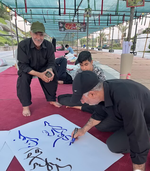 تصاویر/ خدمات‌رسانی گروه جهادی شهید حججی کاشان به زائران امام شهید