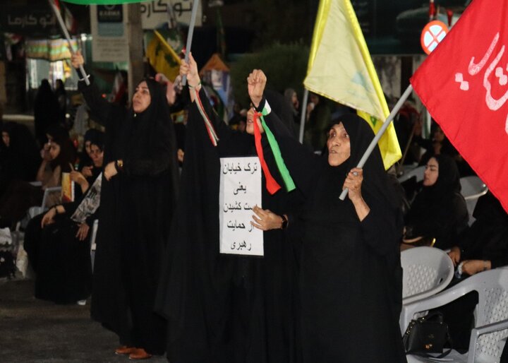 تصاویر/ سوگواری شهادت رهبر انقلاب در دیّر