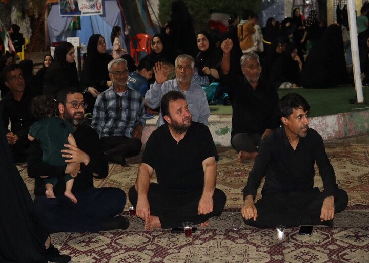 تصاویر/ سوگواری شهادت رهبر انقلاب در دیّر