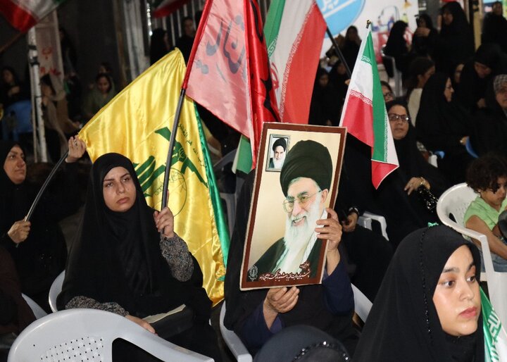 تصاویر/ سوگواری شهادت رهبر انقلاب در دیّر
