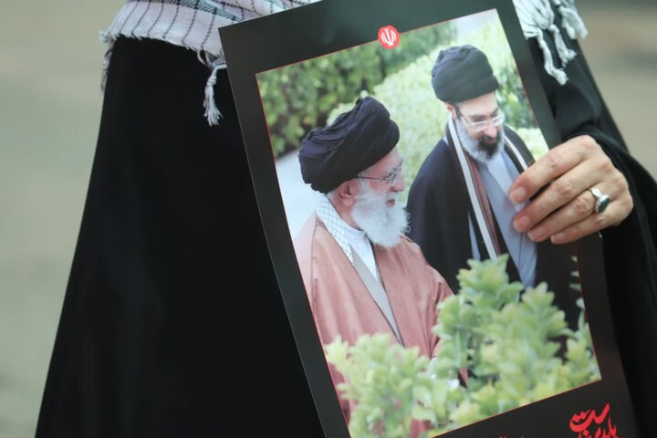تصاویر / فعالیت موکب حضرت بقیة الله الاعظم(عج)شهرستان ملایر در مصلی تهران
