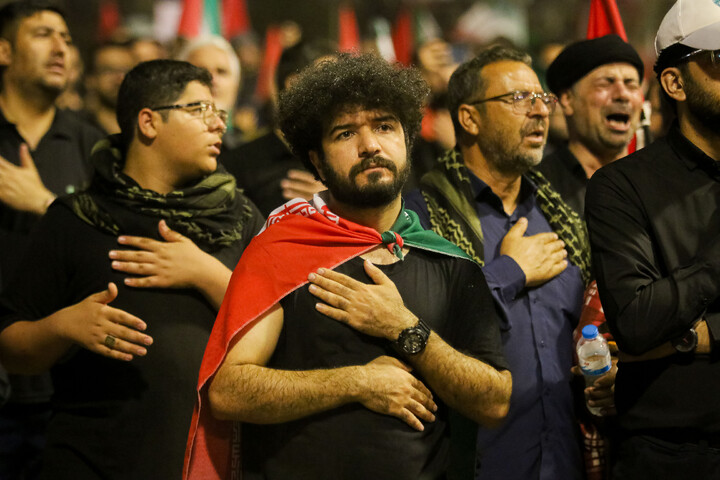 تصاویر/ آخرین دیدار ملت مبعوث با پیکر مطهر قائد شهید حضرت آیت‌الله خامنه ای