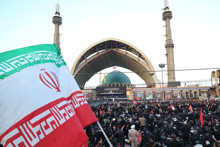 تصاویر/ آخرین قرار عاشقی؛ وداع ملت با رهبر شهید در مصلی تهران