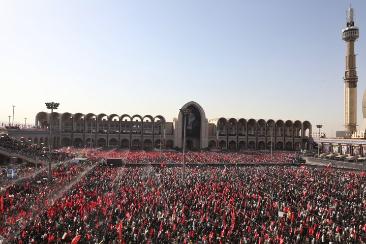 تصاویر/ آخرین قرار عاشقی؛ وداع ملت با رهبر شهید در مصلی تهران