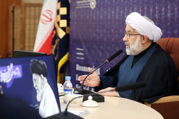 تصاویر/ اجلاس بازشناسی سیره علمی قائد شهید حضرت آیت الله العظمی امام خامنه ای (ره)