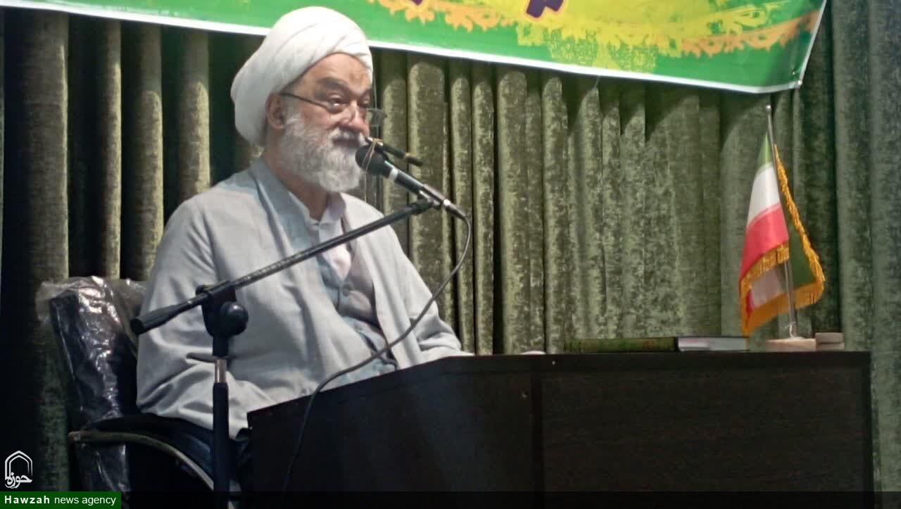 شرکت در تشییع رهبر شهید، واجب ملی است