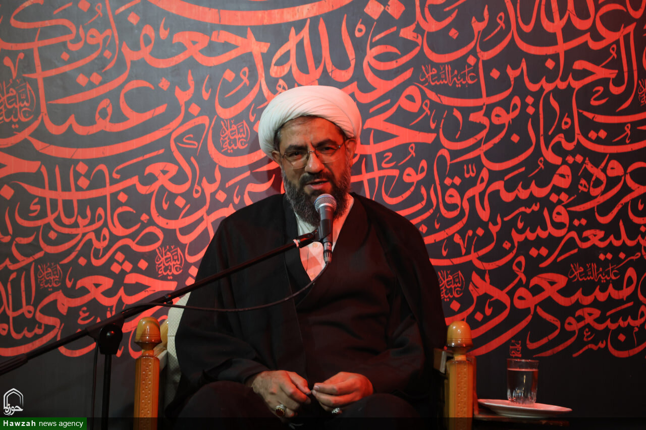 حضور در آیین تشییع پیکر مطهر رهبر شهید، قدردانی از سال‌ها مجاهدت و رهبری حکیمانه ایشان است