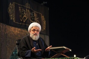 حضور در مراسم وداع با رهبر شهید انقلاب، تکلیف انسانی و الهی است