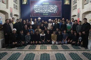 تصاویر/ برگزاری اردوی تربیتی (نسل نور) در مدرسه علمیه امام خمینی (ره) یزد