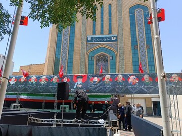 خدمت ۲۴ ساعته دفتر تبلیغات اسلامی به تشییع‌کنندگان آقای شهید + عکس