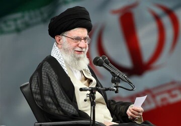 بدرقه امام خامنه‌ای، هزینه‌ شیعه را برای دشمن «غیرقابل تصور» می‌کند