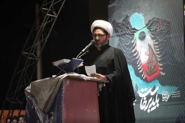 تصاویر/ یکصد و بیست و هفتمین شب ،تبلور حماسه حضور و ایستادگی مردم ولایتمدار و غیور ارومیه