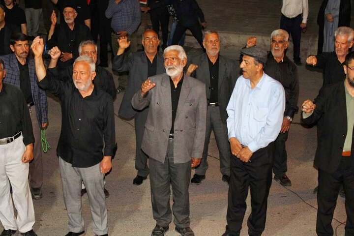تصاویر/ صد و بیست و هفتمین موج از اجتماعات شبانه سراسری و مراسم وداع با آقای شهید ایران در ماکو