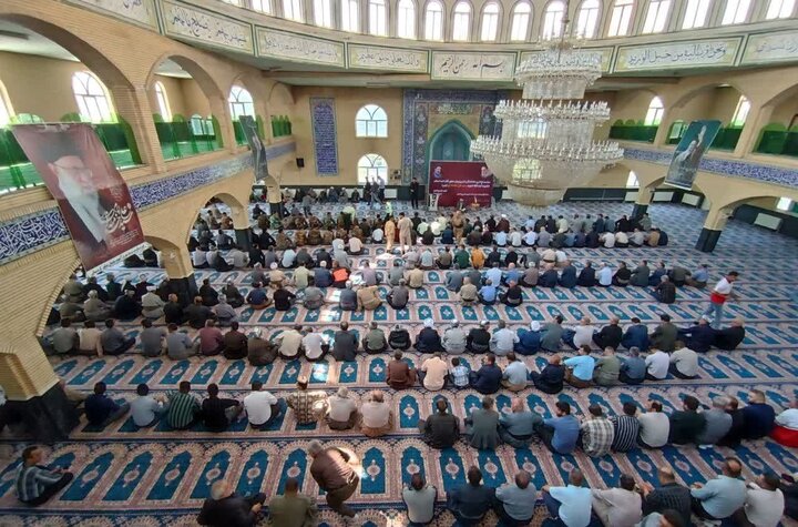 تصاویر/ مراسم عزاداری جاماندگان از تشییع پیکر مطهر قائد شهید انقلاب اسلامی، حضرت آیت‌الله شهید سید علی خامنه‌ای در پیرانشهر