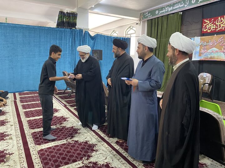 تصاویر/حضور دانش آموزان در مدرسه علمیه امام رضا (ع) میاندوآب