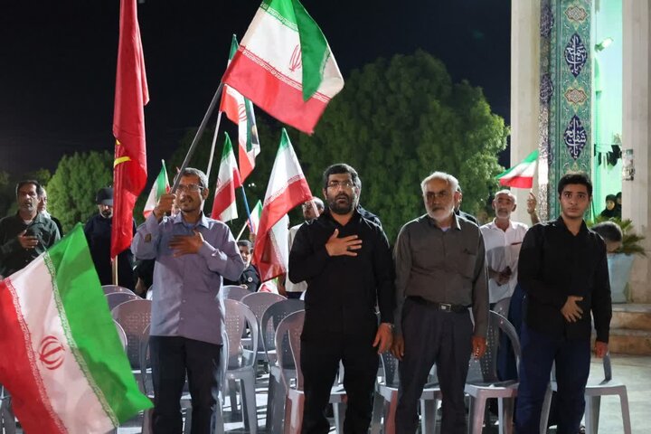 تصاویر/ اجتماع ۱۲۷ مردم عالیشهر برای خونخواهی امام شهید