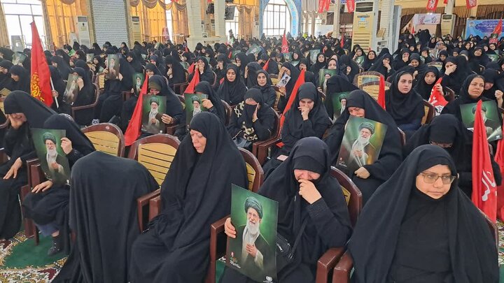تصاویر/ مراسم عزاداری رهبر شهید انقلاب در مصلای جمعه بوشهر