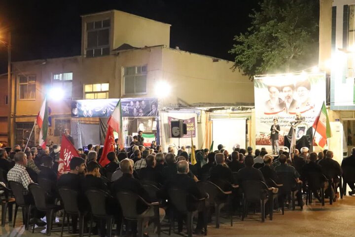 تصاویر / مراسم عزاداری مردم فامنین در سوگ رهبر شهید