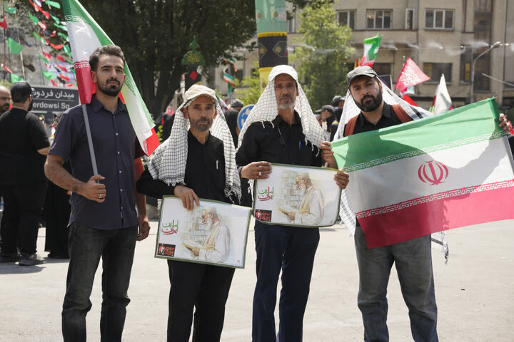 تصاویر/ حضور ملت مبعوث شده در تشییع آقای شهید