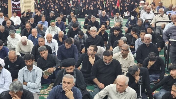 تصاویر/ مراسم سوگواری قائد شهید امت گناوه