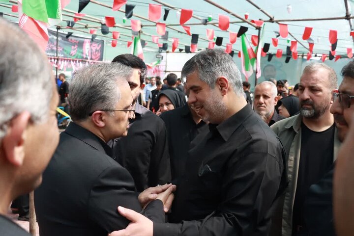 تصاویر/سرکشی استاندار مرکزی از محل اسکان زائران استان در نمایشگاه بین‌المللی تهران