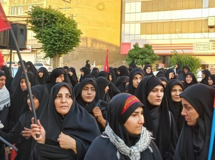 تصاویر/ بدرقه مردم نهاوند برای حضور در تشییع امام شهید