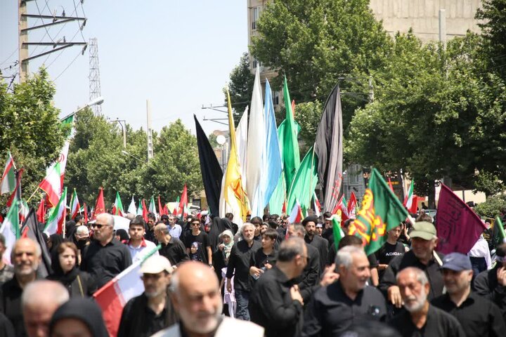 تصاویر/ خروش مردم ارومیه در مراسم وداع با رهبر شهید انقلاب