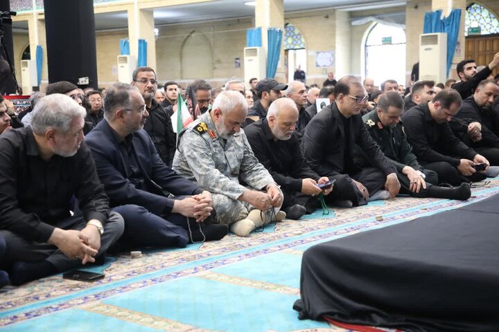 تصاویر/ مراسم وداع با آقای شهید ایران امام سید علی حسینی خامنه‌ای (قدس سره) در مصلای  ارومیه
