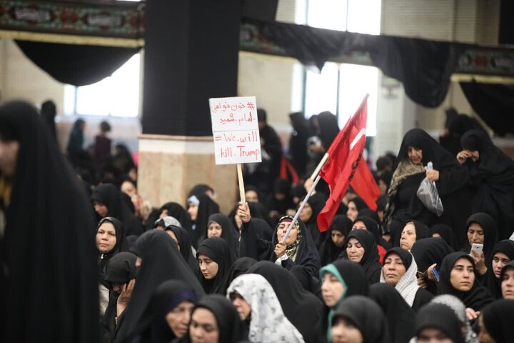 تصاویر/ مراسم وداع با آقای شهید ایران امام سید علی حسینی خامنه‌ای (قدس سره) در مصلای  ارومیه