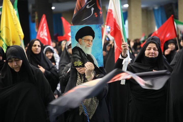 تصاویر/ مراسم وداع با آقای شهید ایران امام سید علی حسینی خامنه‌ای (قدس سره) در مصلای  ارومیه