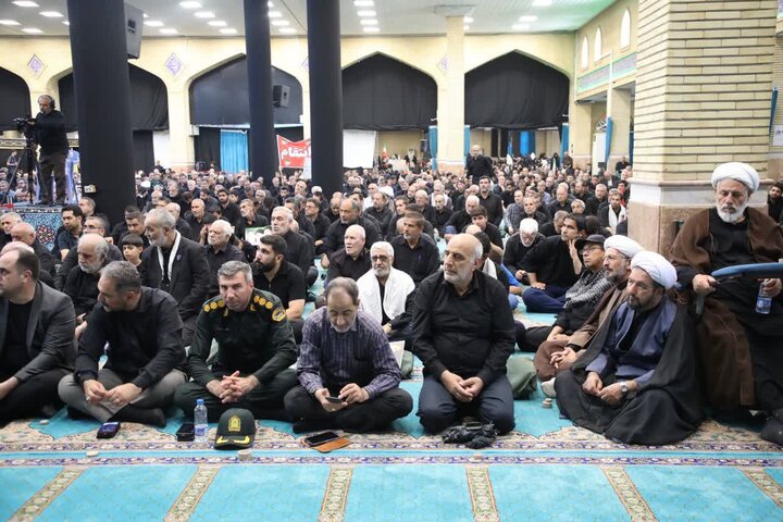 تصاویر/ مراسم وداع با آقای شهید ایران امام سید علی حسینی خامنه‌ای (قدس سره) در مصلای  ارومیه