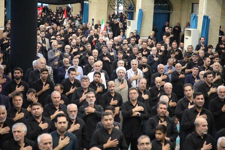 تصاویر/ مراسم وداع با آقای شهید ایران امام سید علی حسینی خامنه‌ای (قدس سره) در مصلای  ارومیه