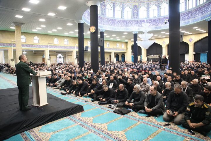 تصاویر/ مراسم وداع با آقای شهید ایران امام سید علی حسینی خامنه‌ای (قدس سره) در مصلای  ارومیه