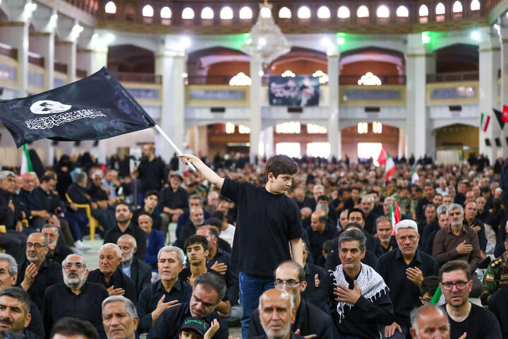 عزاداری مردم تبریز در مراسم بزرگداشت قائد شهید امت