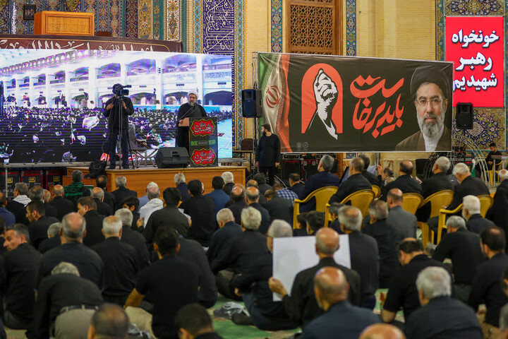 عزاداری مردم تبریز در مراسم بزرگداشت قائد شهید امت