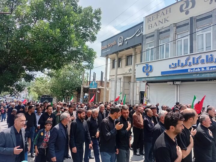 تصاویر/ جلوه هایی از حضور مردم ولایی شهرستان چالدران در تجمع وداع جاماندگان تشییع آقای شهید ایران