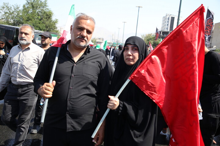 تصاویر/ بدرقه حماسی رهبر شهید انقلاب در تهران