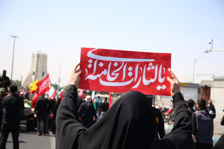 تصاویر/ بدرقه حماسی رهبر شهید انقلاب در تهران
