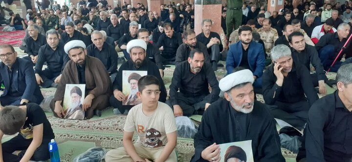 تصاویر/ اجتماع جاماندگان مراسم تشییع رهبر شهید انقلاب در پارس آباد