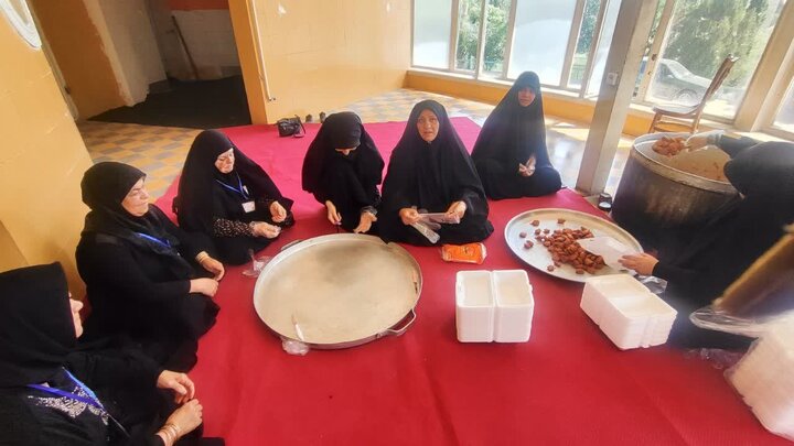 تصاویر / تداوم خدمت رسانی اساتید وطلاب حوزه علمیه خواهران شهرستان بویین زهرا در بوستان رازی در  منطقه 11تهران