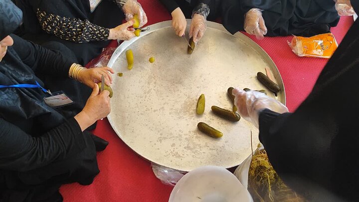 تصاویر / تداوم خدمت رسانی اساتید وطلاب حوزه علمیه خواهران شهرستان بویین زهرا در بوستان رازی در  منطقه 11تهران