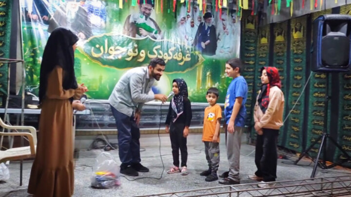 به خدمت گیری عوارضی قم-تهران در سوگ آقای شهید ایران