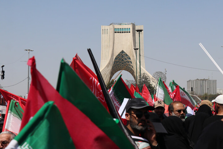 تصاویر / تشییع «قائد شهید امت» در تهران