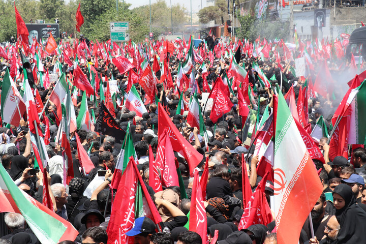 تصاویر / تشییع «قائد شهید امت» در تهران