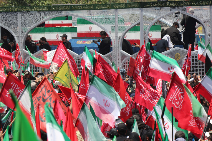 تصاویر / تشییع «قائد شهید امت» در تهران