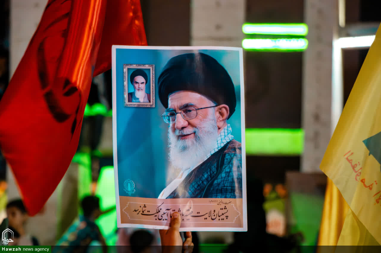 حضور باشکوه در تشییع قائد شهید پیام اقتدار ایران را به جهان مخابره می کند