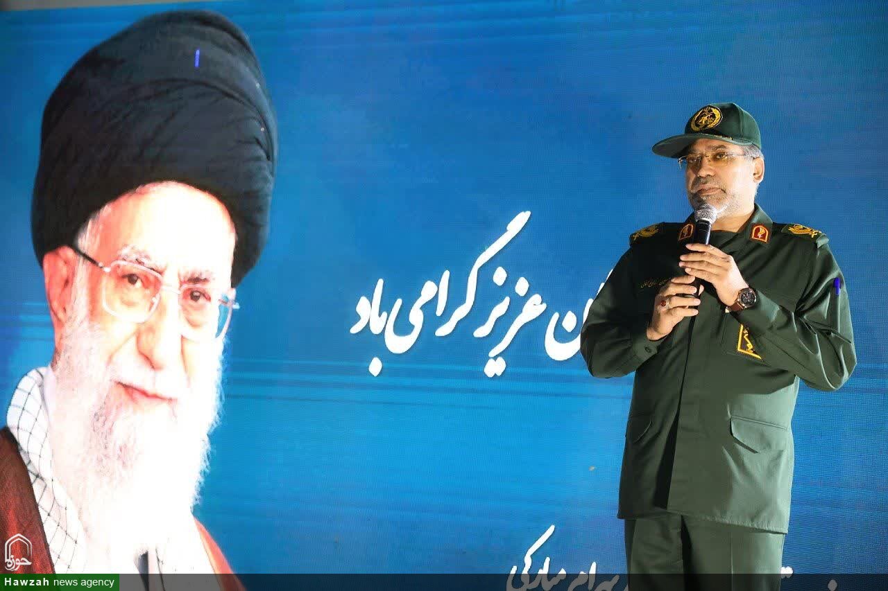 دشمنان در آیین تشییع رهبر شهید، شکوه وحدت ملت ایران را خواهند دید